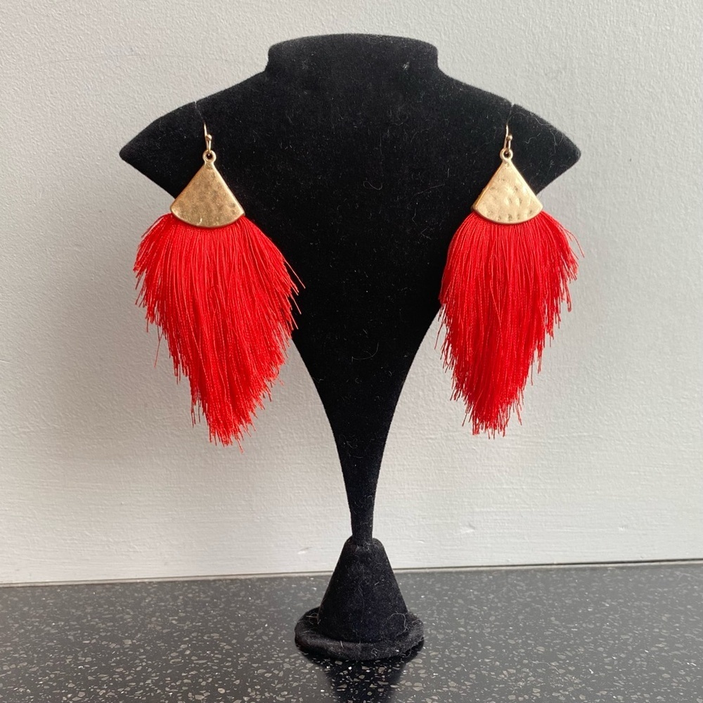 Red Silky Tassel Fringe Hammered Gold Tone Statement Earring